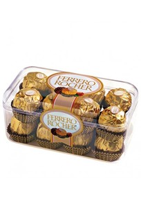 16 Ferrero Rocher Chocolates
