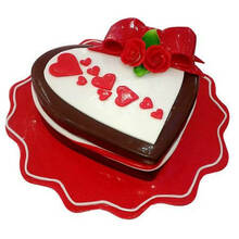 Buy Chocolicious Love for $ 108 at FloraUAE